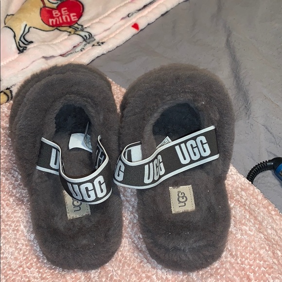 Ugg Slippers - Picture 2 of 3